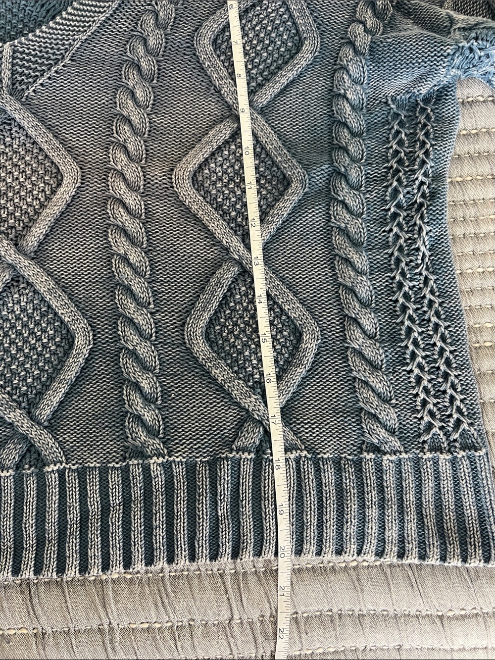 Lucky Brand Cable Knit V-Neck Sweater - Picture 6 of 10